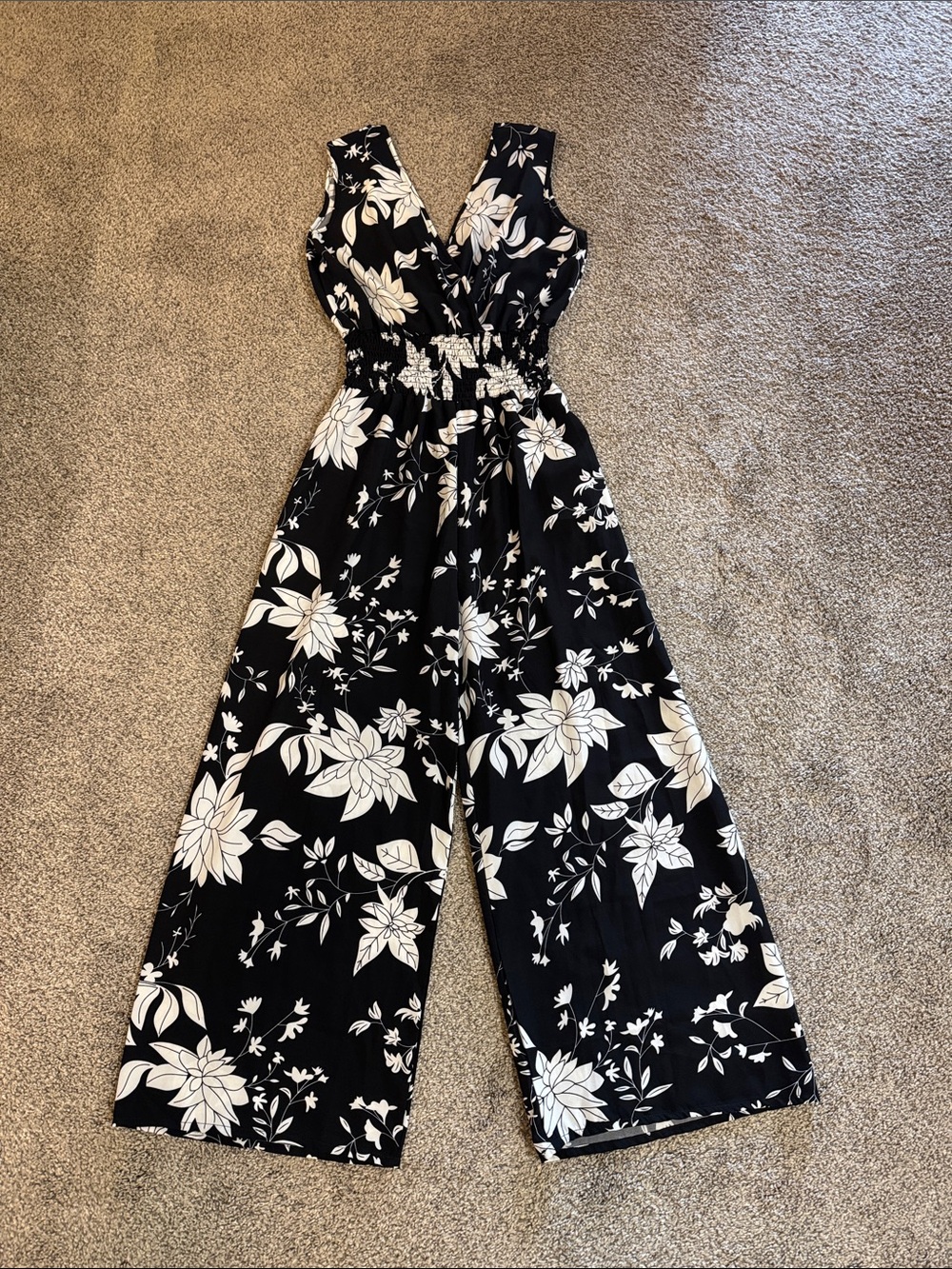 Black & White Floral V-Neck Wide-Leg Jumpsuit